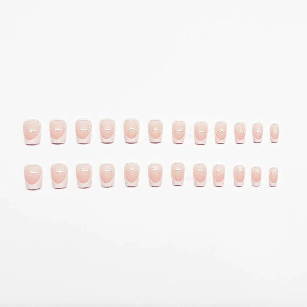 French Tip Nail Art Set Bowlift