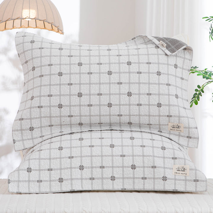 Women's pillowcase with modern checkered pattern Bowlift