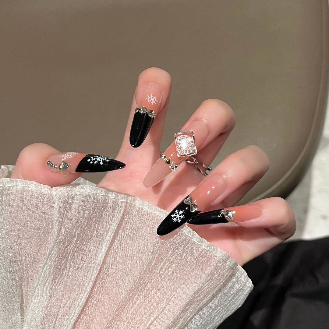 Artistic Press-On Nail Set Bowlift