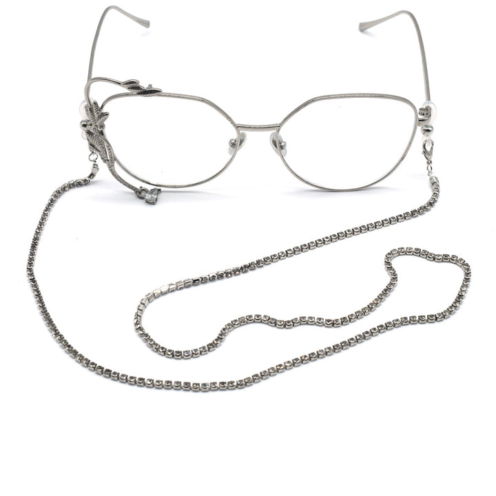 Elegant Rhinestone-Embellished Eyewear Chain Bowlift