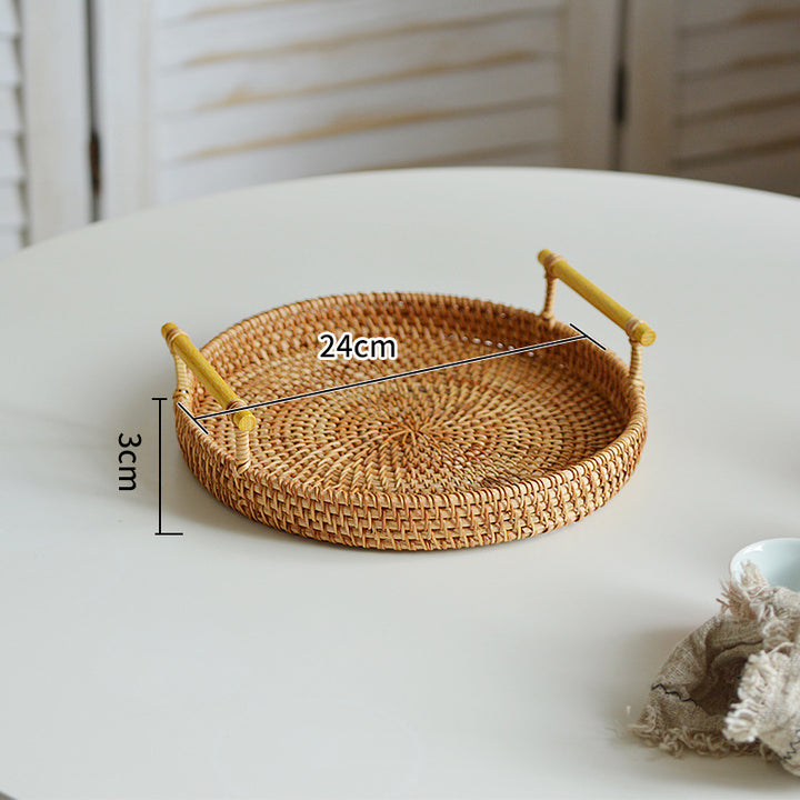 Round serving platter made of braided rattan Bowlift