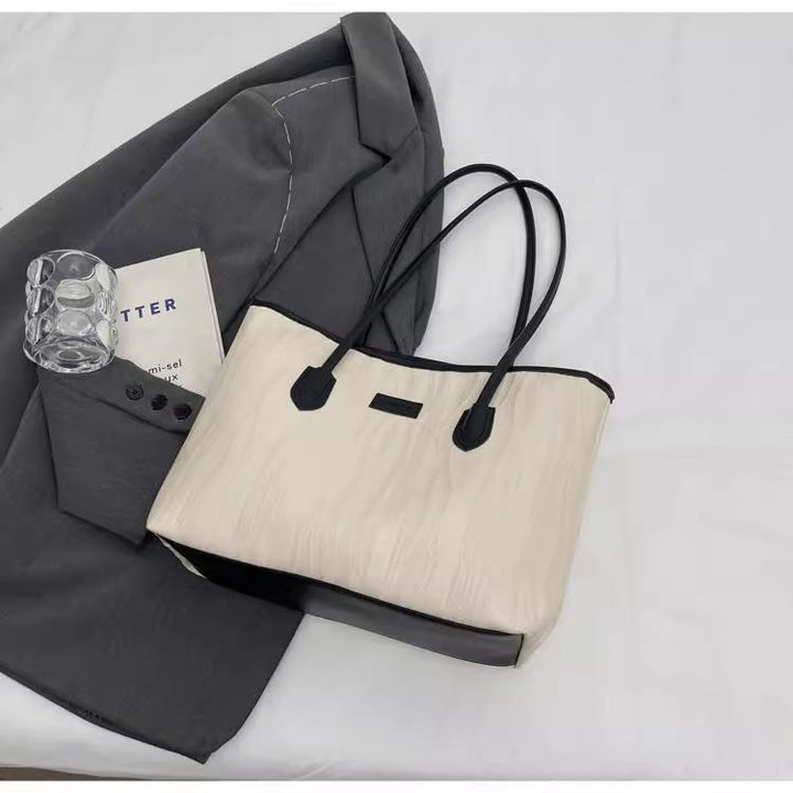 Sleek Modern Tote Bag Bowlift