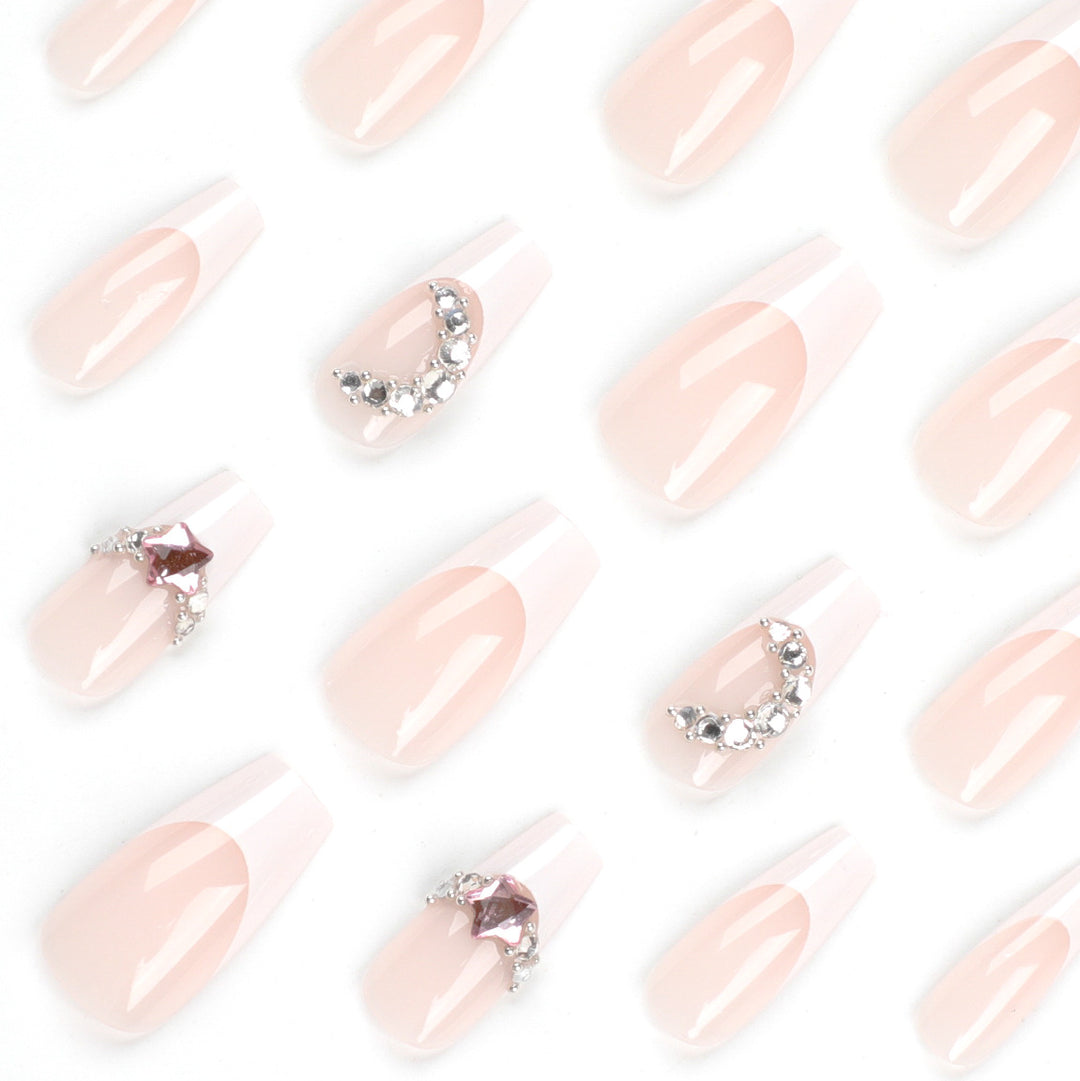 Elegant artificial nails with glitter accents Bowlift