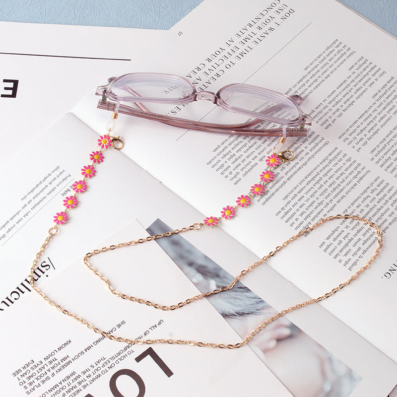 Floral Charm Eyewear Chain Bowlift