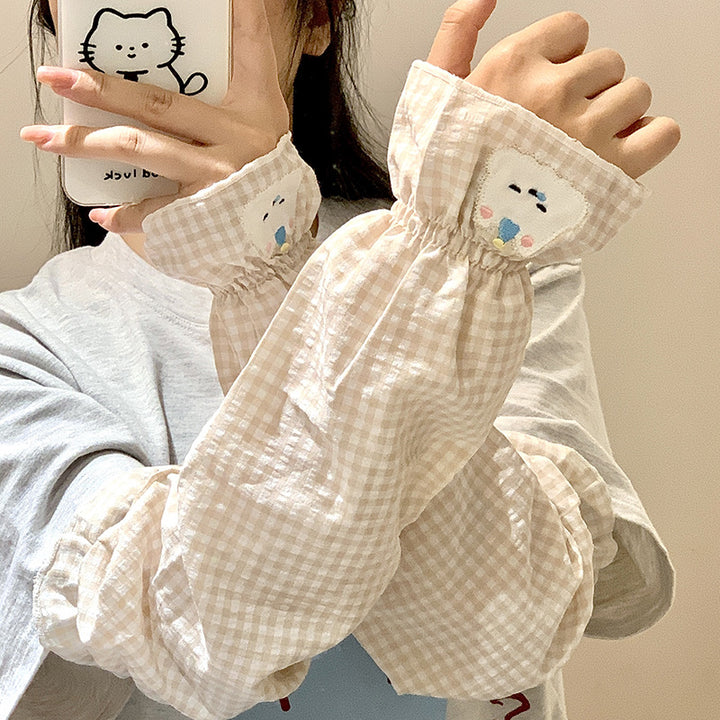 Arm cuffs with sweet dog appliqué design Bowlift