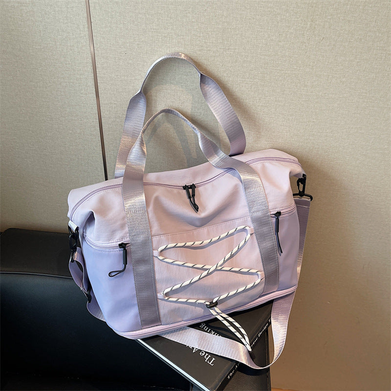 Sporty leisure duffel bag with practical compartments Bowlift