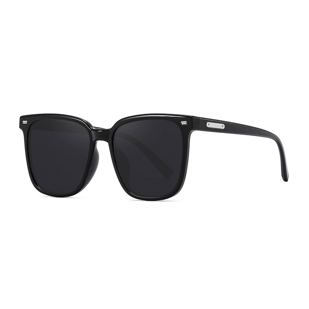 Women's Designer Sunglasses in Casual Stylish Frame Bowlift
