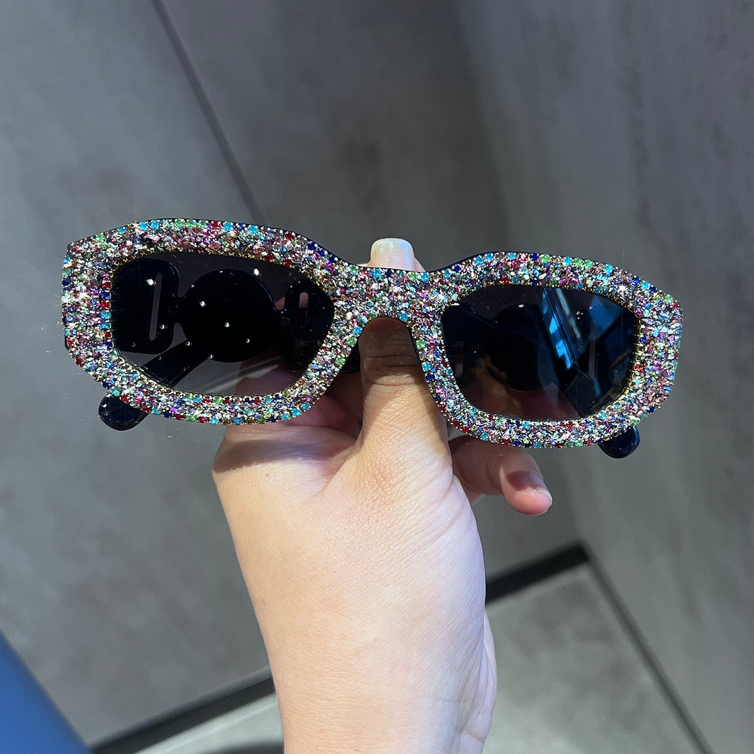 Ladies Glamorous Sunglasses Bowlift