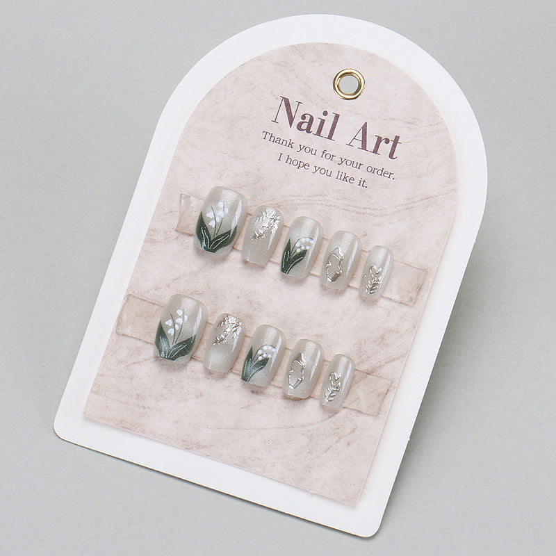 Modestly Chic Press-On Nails Bowlift