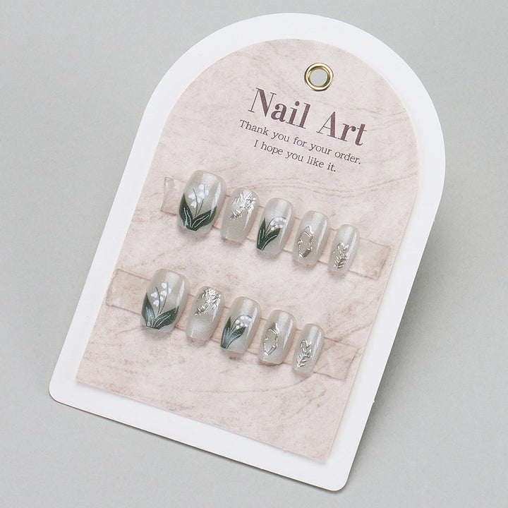 Modestly Chic Press-On Nails Bowlift