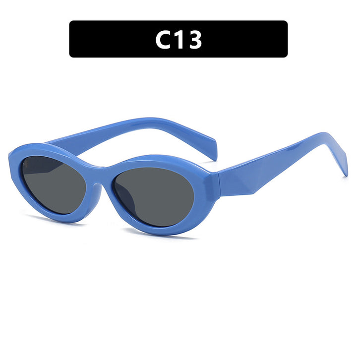 Ladies elegant Cat-Eye sunglasses with protective UV filter and fashionable frame Bowlift