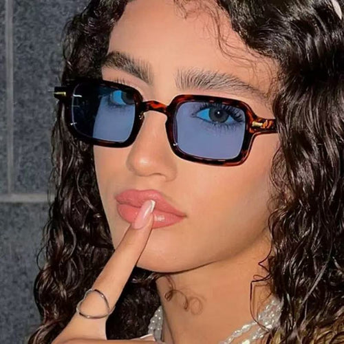 Vintage Inspired Square Frame Sunglasses Bowlift
