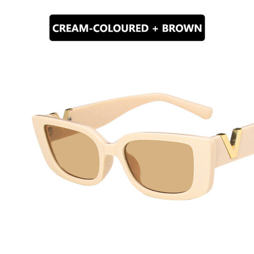 Ladies elegantly cut sunglasses in modern design Bowlift