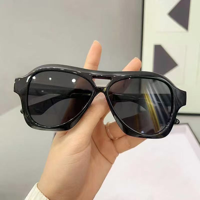 Oversized Fashion Frame Sunglasses Bowlift