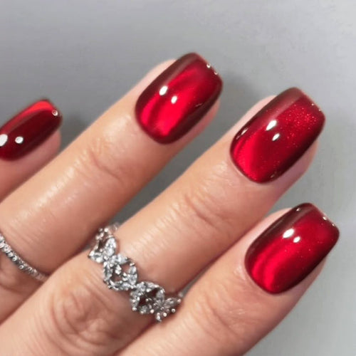 Glittery Short Square Press-On Nail Set Bowlift