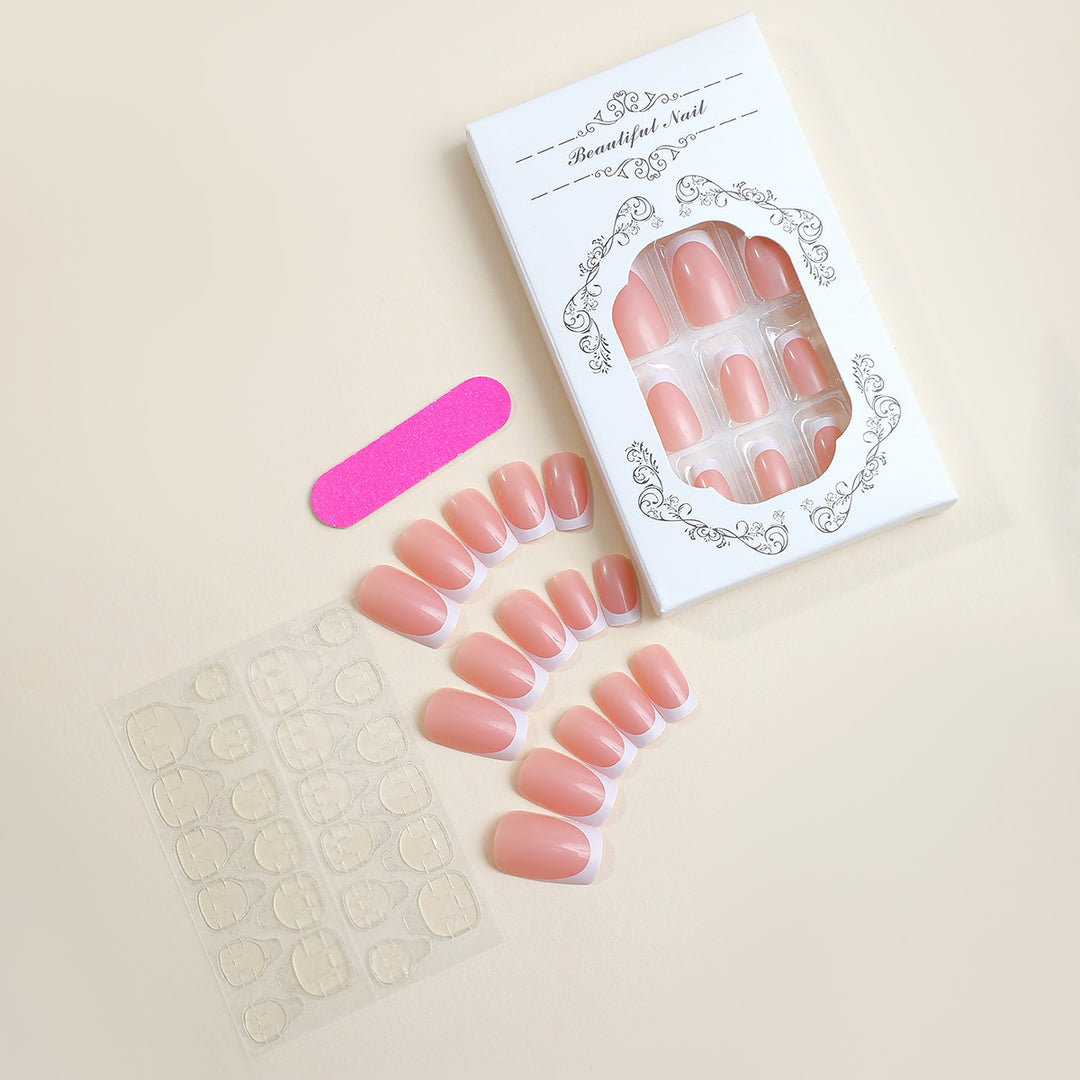 Artificial nail set with high-quality French tips Bowlift