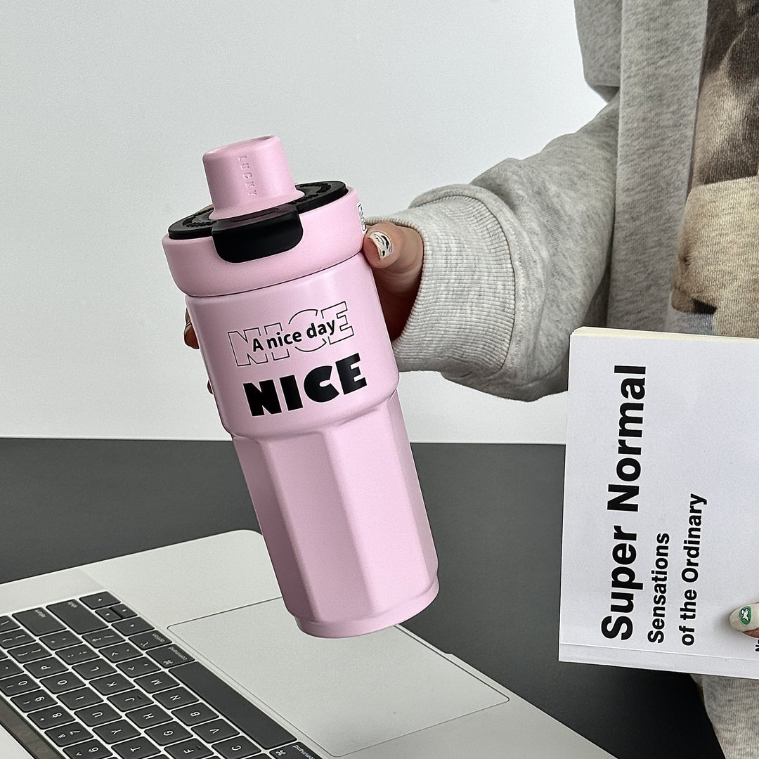 Ladies stylish coffee mug with spill-proof lid Bowlift