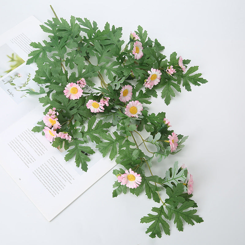 Realistic Daisy Floral Garland