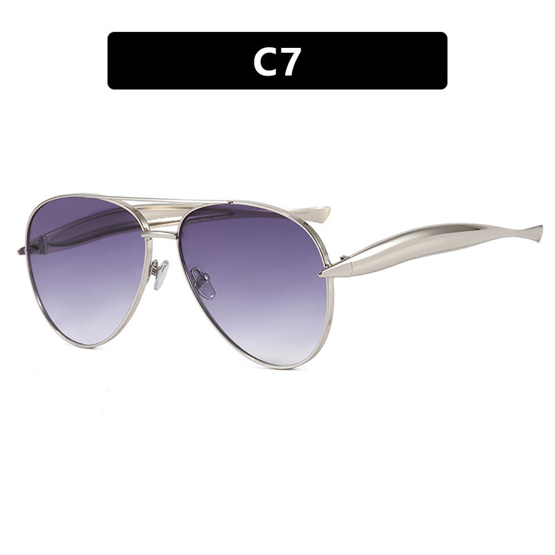 Women's pilot sunglasses with elegant accents and protective UV filter Bowlift