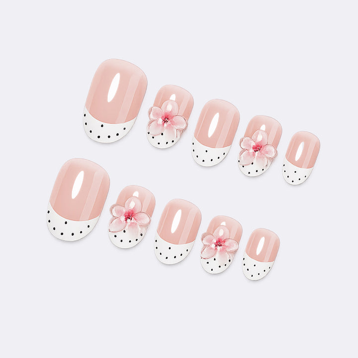 Detailed Floral Design Press-On Nails Bowlift
