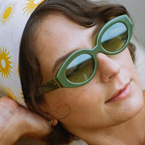 Women's creative sunglasses in elegant retro style Bowlift