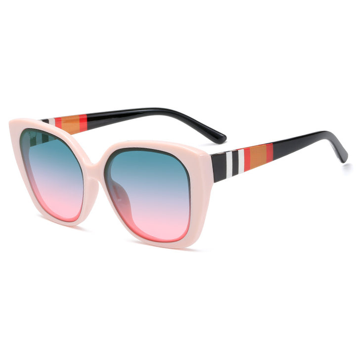 Women's fashionable glasses in striking retro style Bowlift