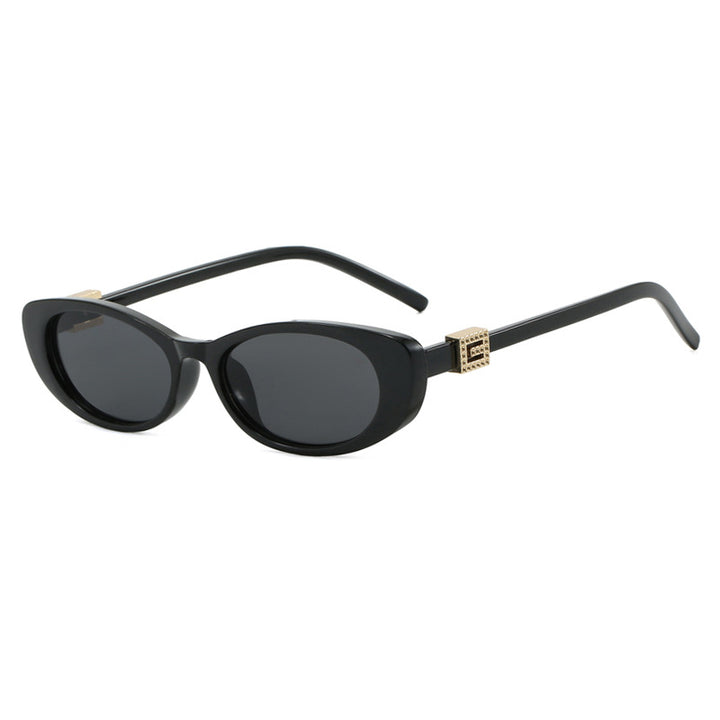Women elegant Cat-Eye sunglasses with fine accents Bowlift