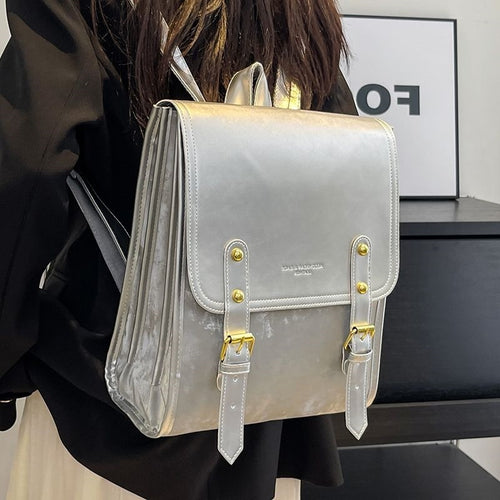 Fashionable backpack in elegant design with functional compartments Bowlift