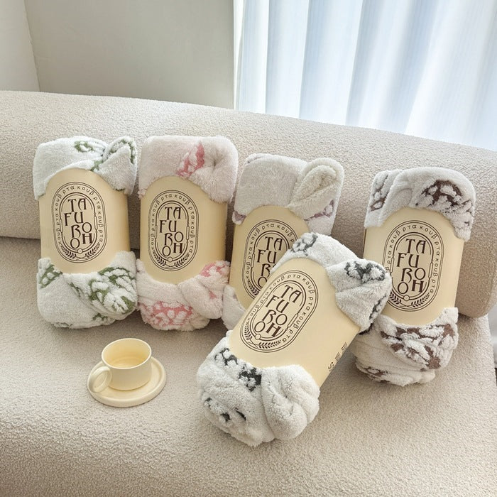 Soft Plush Butterfly Print Throw Blanket