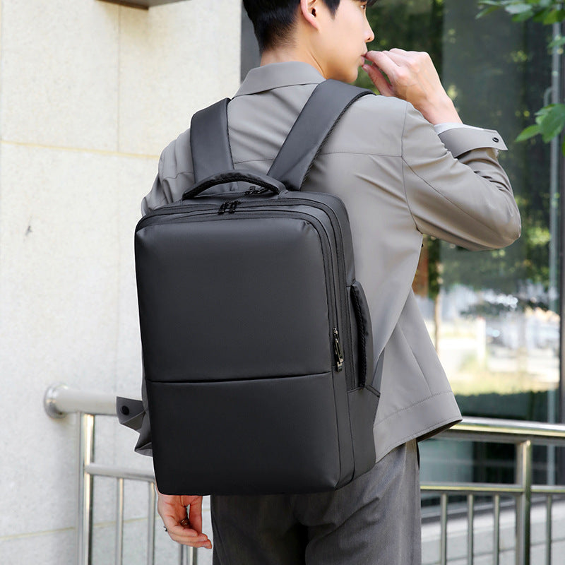 Backpack with Versatile Compartment System Bowlift