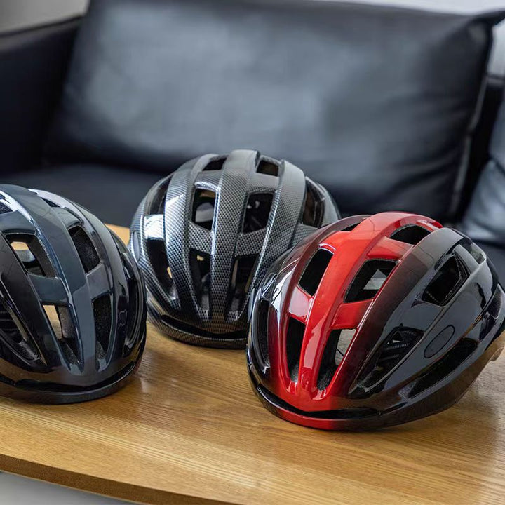lightweight ventilated road cycling helmet with adjustable dial fit Bowlift