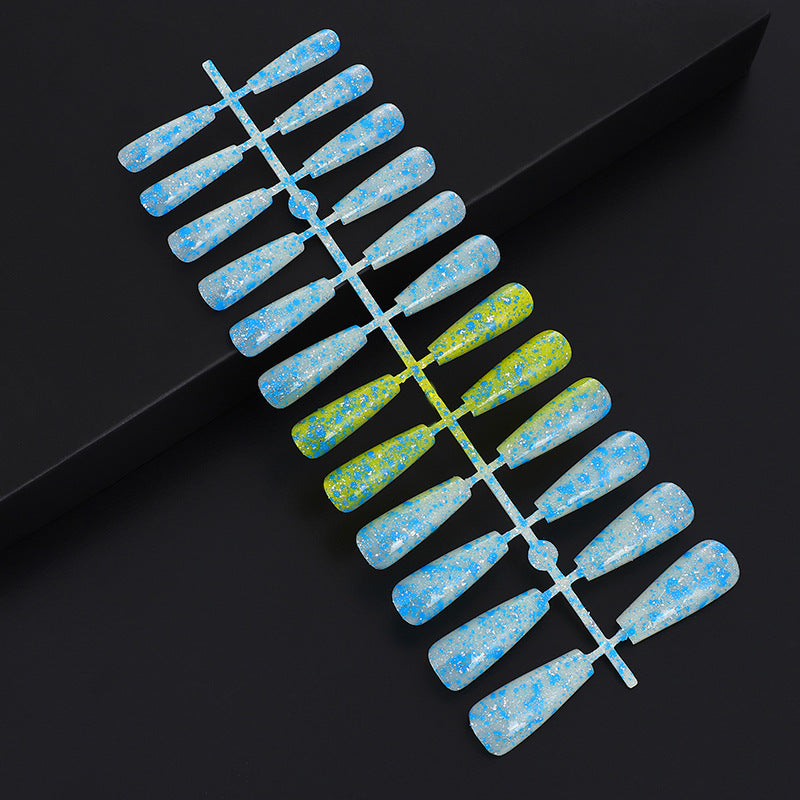 Artificial nails in creative drop design Bowlift