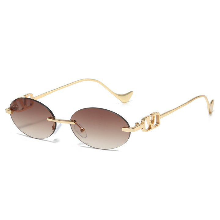 Stylish Oval Frame Sunglasses with Decorative Accents Bowlift
