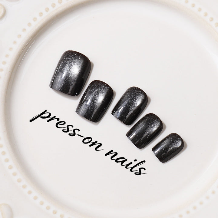 Stylish Press-On Nail Tips Set Bowlift