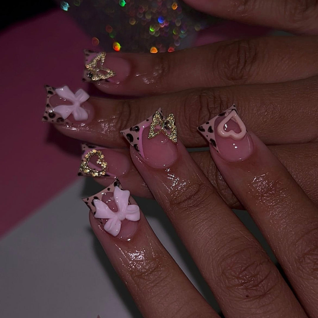 Artistic Nail Decoration Bowlift