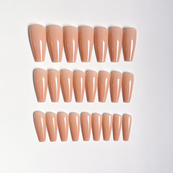 Elegant Glossy Nail Extensions Bowlift