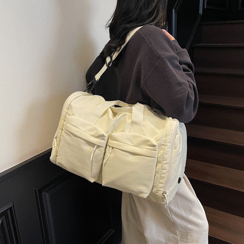 Multifunctional Sports Duffel Bag With Expandable Design Bowlift