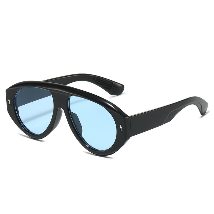 Fashion-Forward Sculptural Sunglasses Bowlift