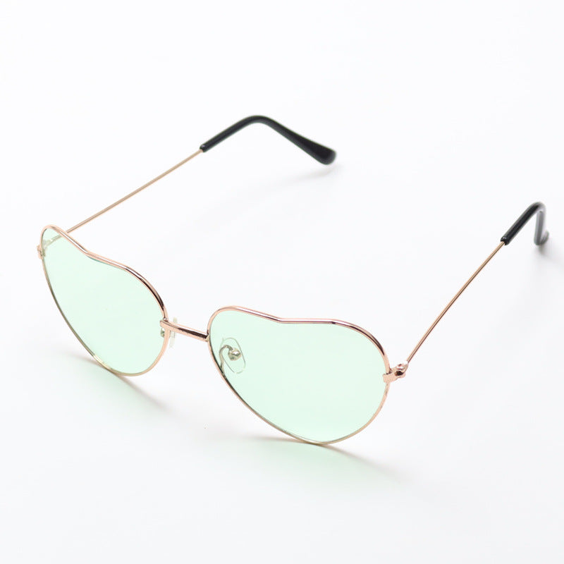 Innovative Winged Reflective Sunglasses Bowlift