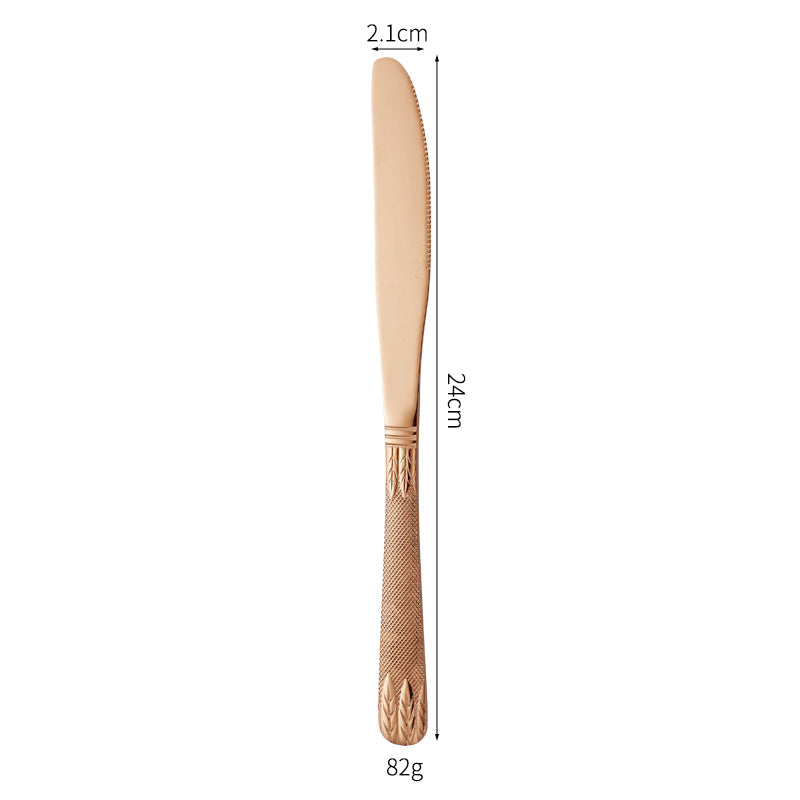 Elegant teaspoon with artistic handle design Bowlift