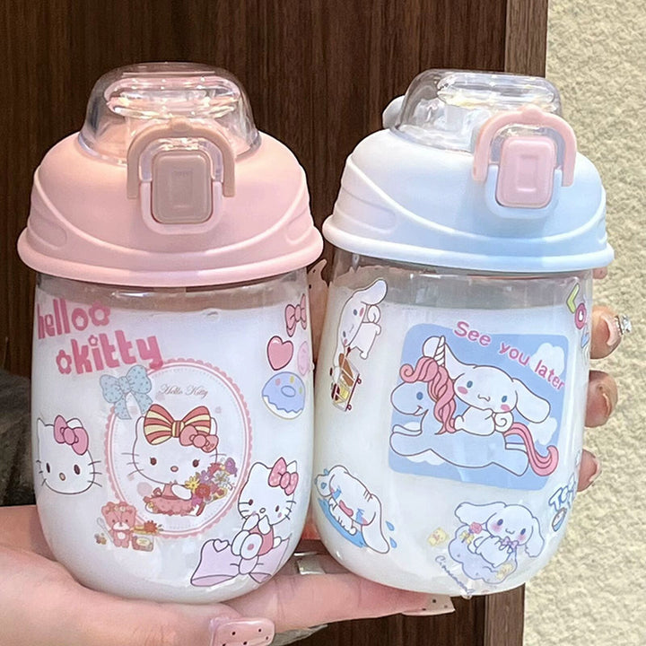 Women's playful drinking bottle with unique safety closure Bowlift