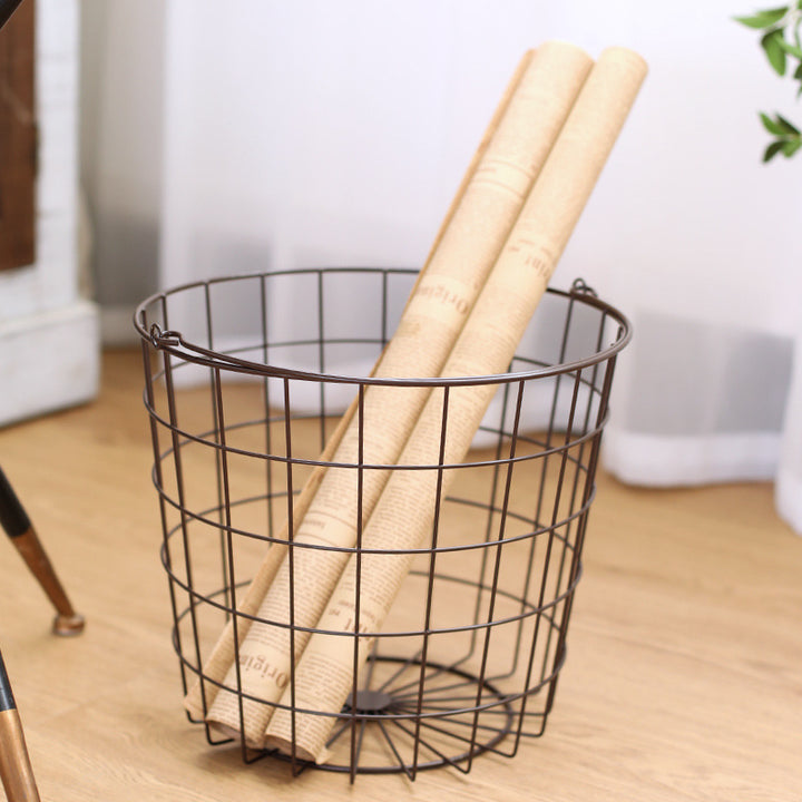 Unisex wire basket with ergonomic carrying lid Bowlift