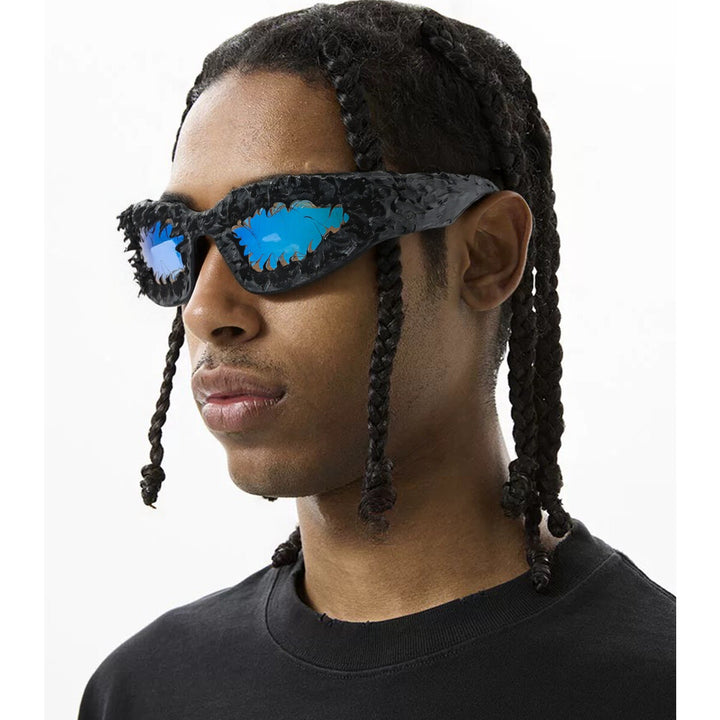 Ladies unique sports sunglasses in futuristic design Bowlift