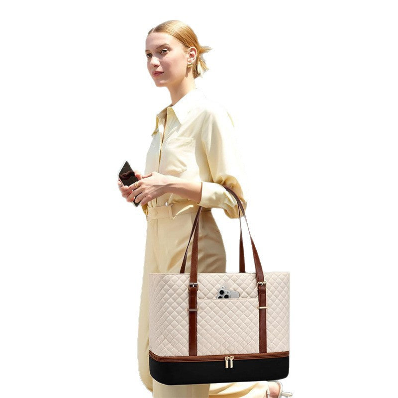 Insulated picnic tote bag with multi-layer inner compartment Bowlift