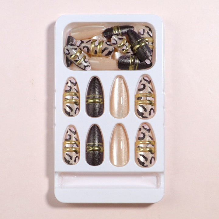 Artisan Nail Design Bowlift