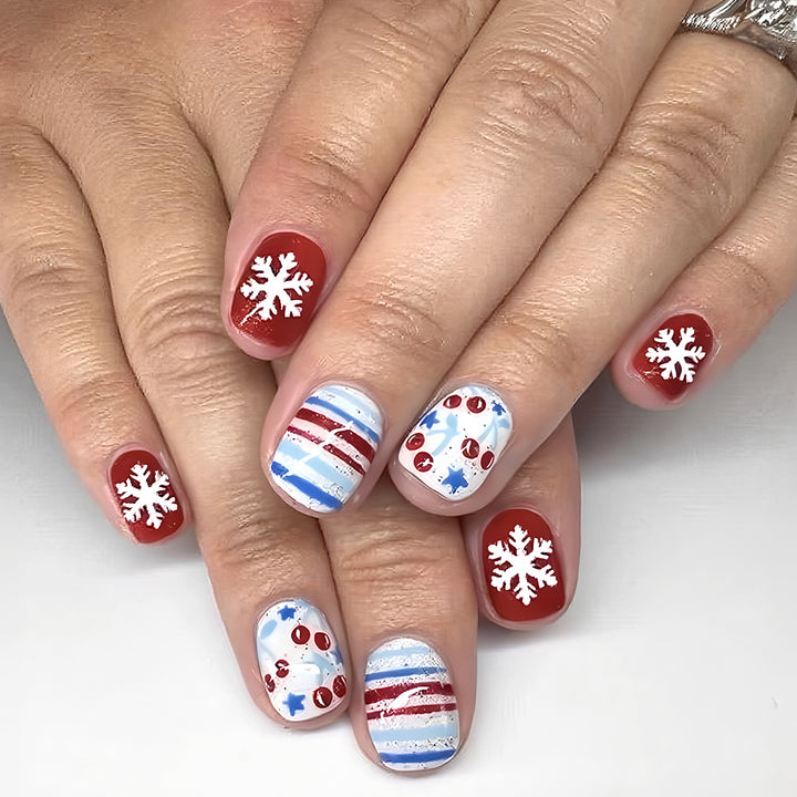 Festively Themed Press-On Nail Art Bowlift