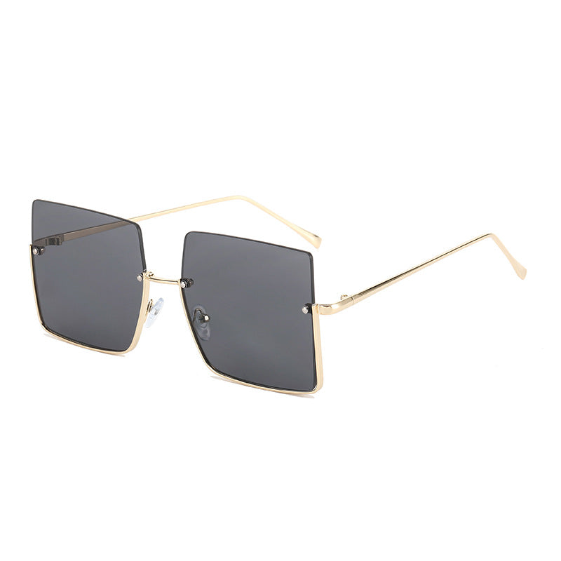 Women's Fashion Sunglasses in Distinctive Square Design Bowlift