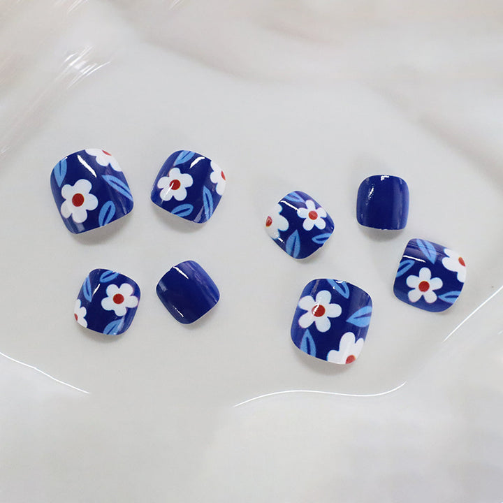 Decorative Floral Nail Design Bowlift