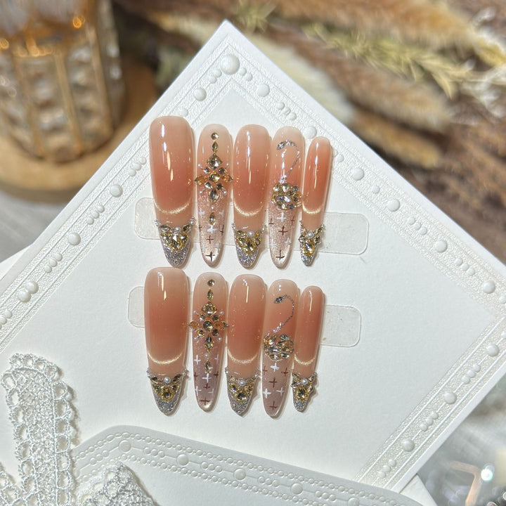 Elegant Nail Art Set Bowlift