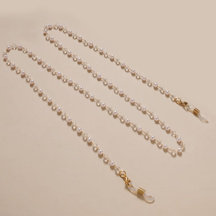 Elegant Beaded Eyewear Chain Bowlift